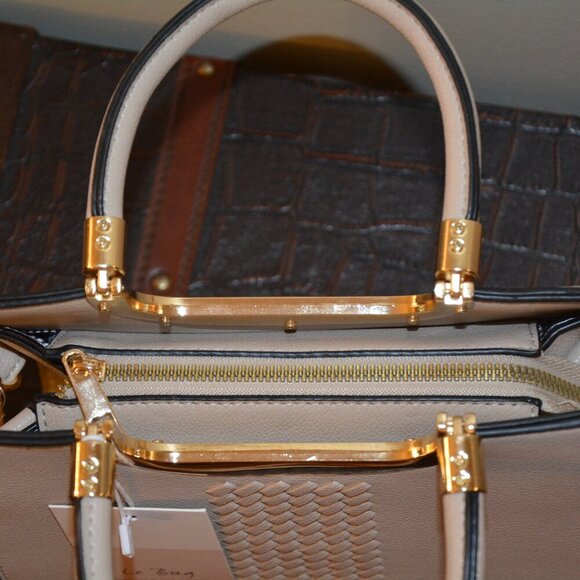 NWT "LE BAG" CREAM CONVERTIBLE BAG - Picture 8 of 9